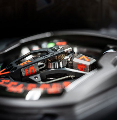 Urwerk UR-210. The result of the eight years of history